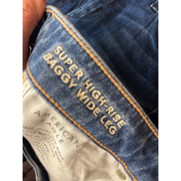 American Eagle Outfitters Blue Straight Leg Jeans - Picture 4 of 4